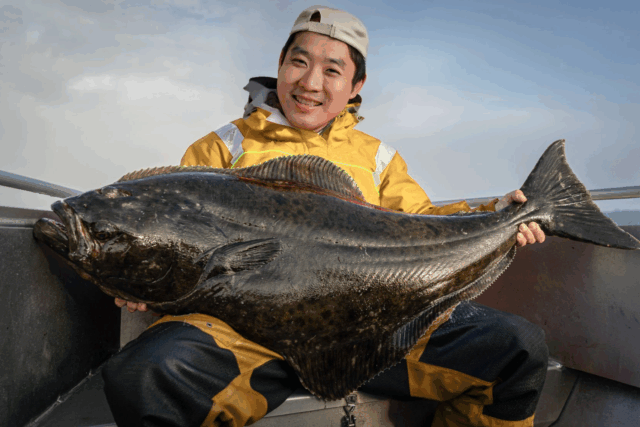 https://norwayfishingsmola.com/wp-content/uploads/2025/06/halibut-640x427.png